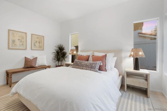 4560 Avenida Privado, Oceanside, CA 92057