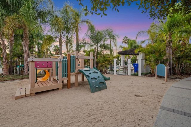4560 Avenida Privado, Oceanside, CA 92057