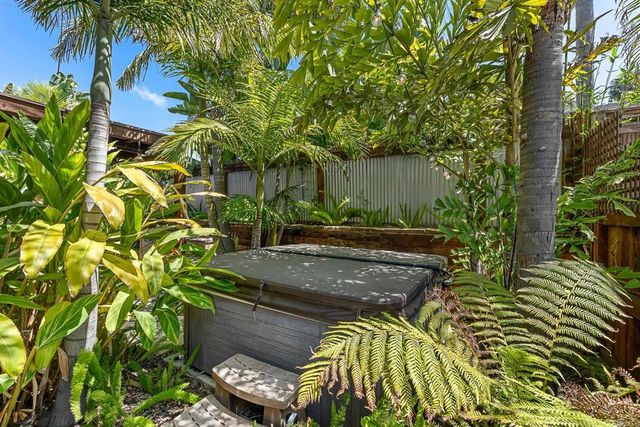 808 Palaro Drive, Encinitas, CA 92024
