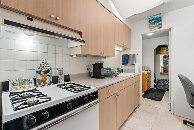 808 Palaro Drive, Encinitas, CA 92024