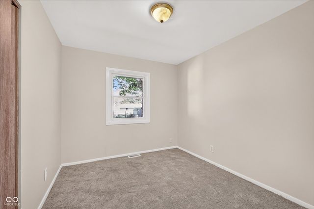 1720 Alice Jeanne Court, Indianapolis, IN 46219