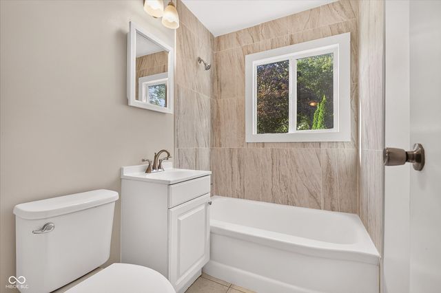 1720 Alice Jeanne Court, Indianapolis, IN 46219