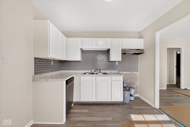 1720 Alice Jeanne Court, Indianapolis, IN 46219