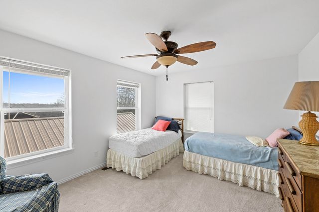 660 Pendergraft Road, Noel, MO 64854