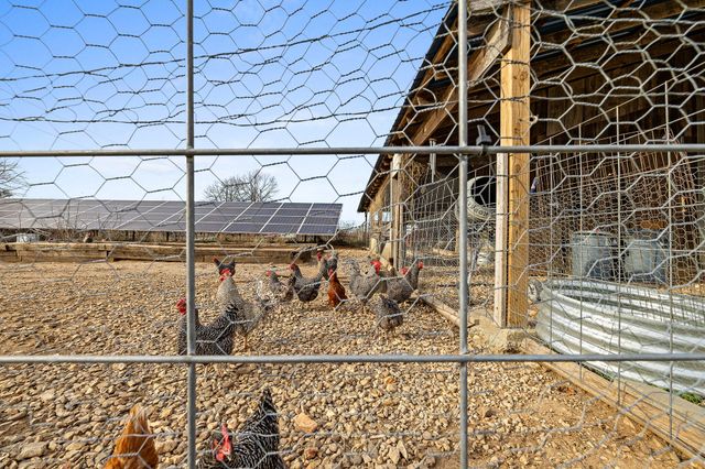 660 Pendergraft Road, Noel, MO 64854