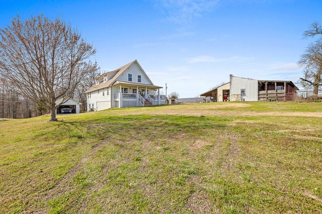 660 Pendergraft Road, Noel, MO 64854