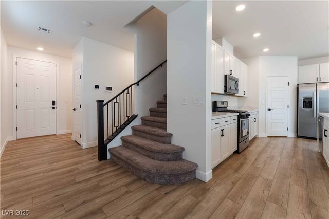 10613 Adobe Ranch Street, Las Vegas, NV 89141