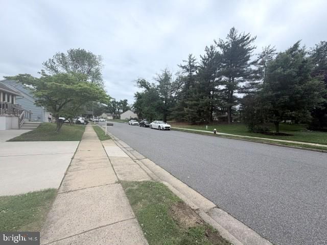 31 GARDENIA DR, Mount Laurel, NJ 08054