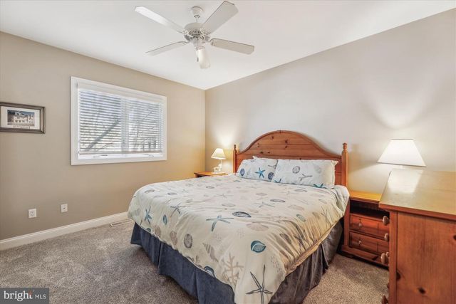 54 S ATLANTIC AVE, Bethany Beach, DE 19930