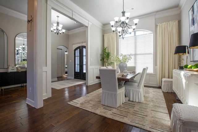 9800 Oak Heights Drive, Sherwood, AR 72120