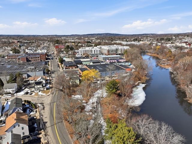 68 Los Angeles PH5, Newton, MA 02458