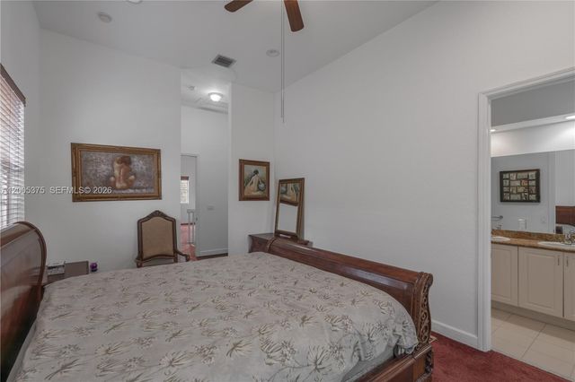 623 SW 146th Ter, Pembroke Pines, FL 33027
