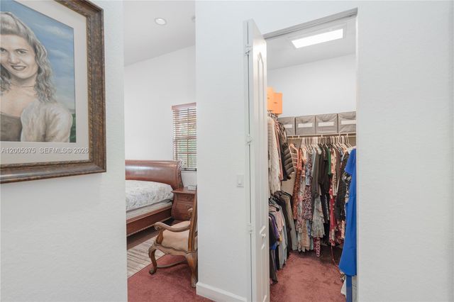 623 SW 146th Ter, Pembroke Pines, FL 33027