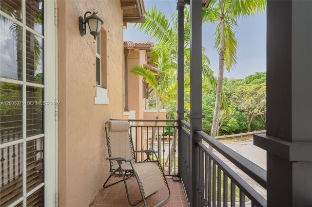 623 SW 146th Ter, Pembroke Pines, FL 33027