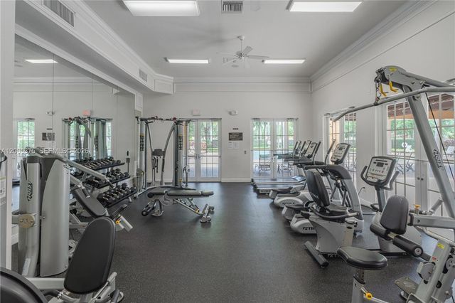 623 SW 146th Ter, Pembroke Pines, FL 33027