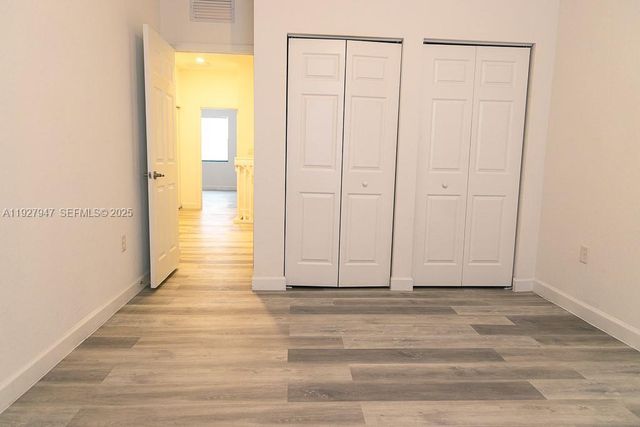 3434 W 104th Ter, Hialeah, FL 33018