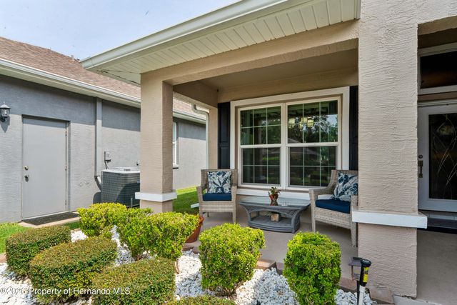 14439 Middle Fairway Drive, Spring Hill, FL 34609