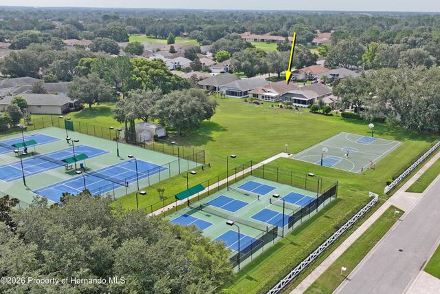 14439 Middle Fairway Drive, Spring Hill, FL 34609