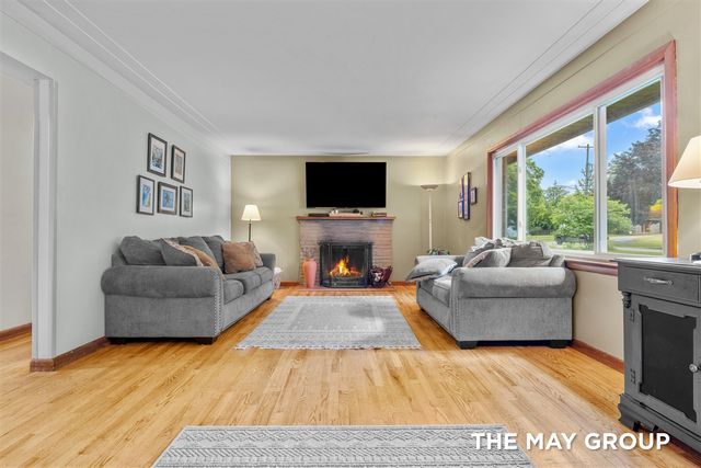 1515 Lancashire Drive, Grand Rapids, MI 49508