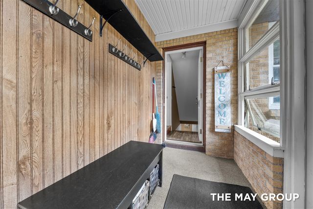 1515 Lancashire Drive, Grand Rapids, MI 49508