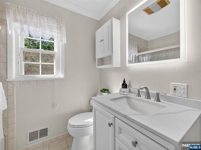 232 Momar Drive, Ramsey, NJ 07446
