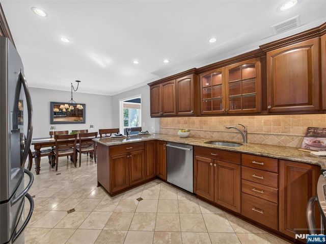 232 Momar Drive, Ramsey, NJ 07446