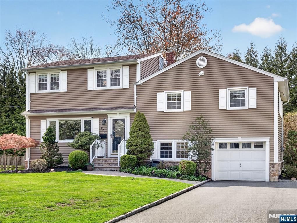 232 Momar Drive, Ramsey, NJ 07446