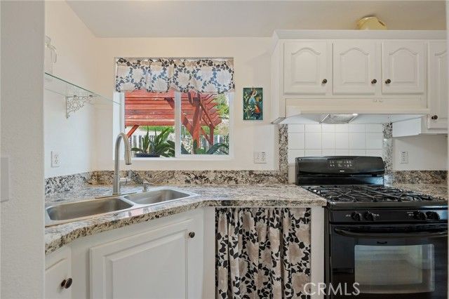 655 Bobcat Springs Road, Buellton, CA 93427