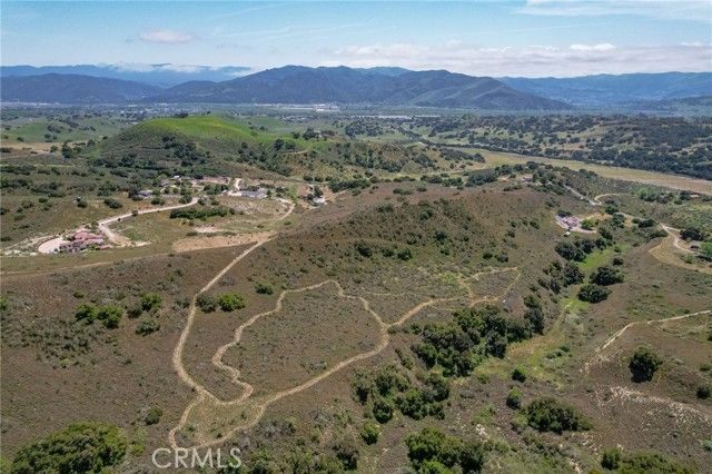 655 Bobcat Springs Road, Buellton, CA 93427