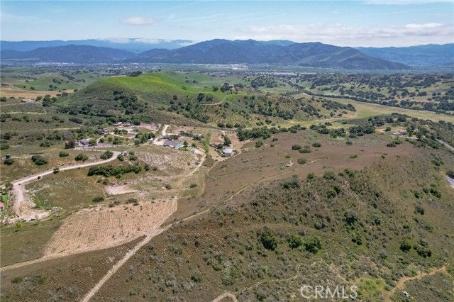 655 Bobcat Springs Road, Buellton, CA 93427