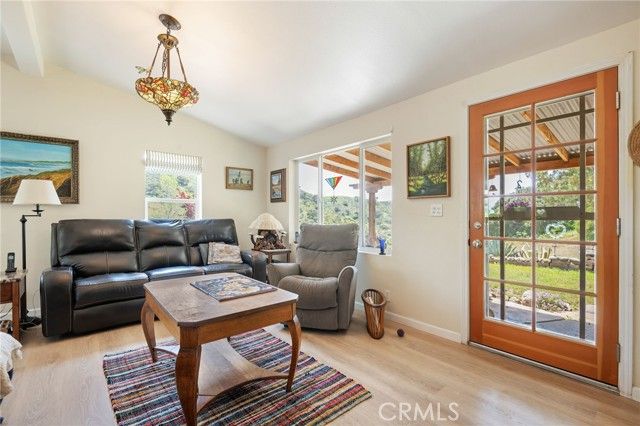 655 Bobcat Springs Road, Buellton, CA 93427