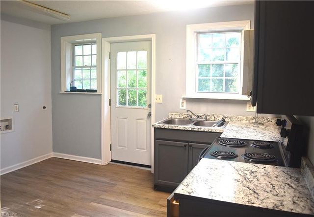 436 Seminole RD, Hampton, VA 23661