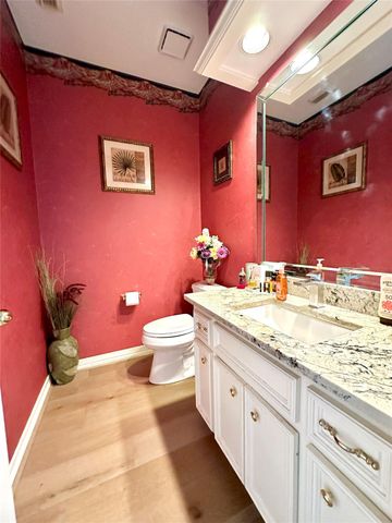 3311 Oakland Drive, Sugar Land, TX 77479