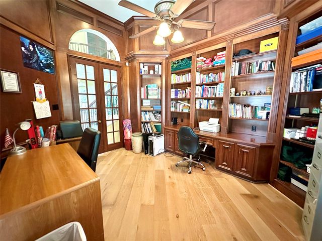 3311 Oakland Drive, Sugar Land, TX 77479