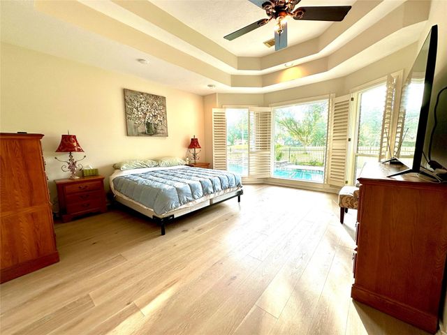 3311 Oakland Drive, Sugar Land, TX 77479