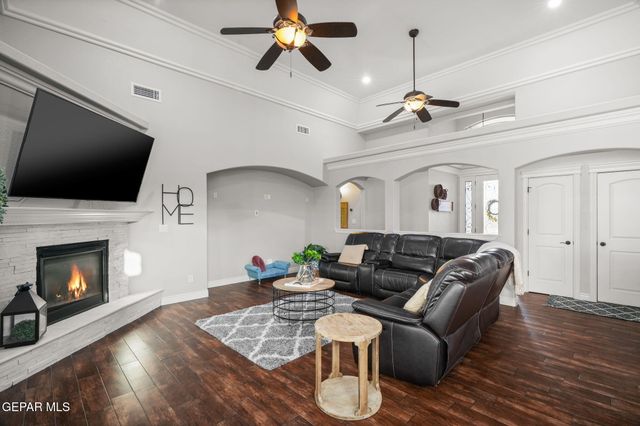 14277 Hunter Creek Drive, El Paso, TX 79938