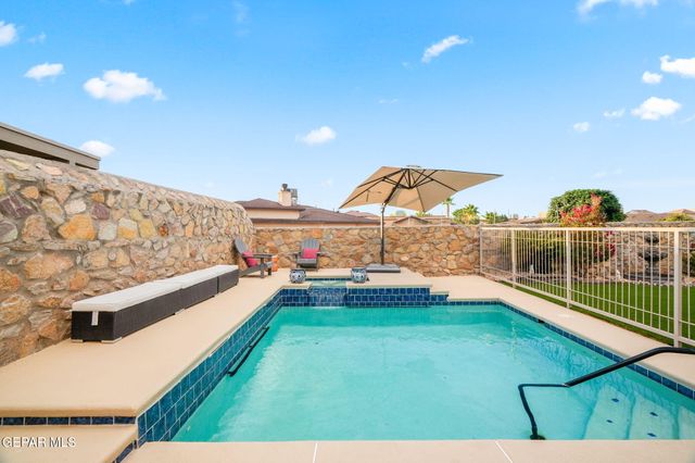 14277 Hunter Creek Drive, El Paso, TX 79938
