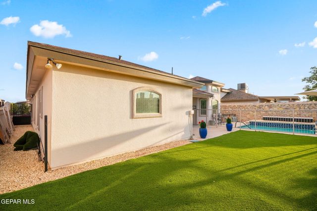 14277 Hunter Creek Drive, El Paso, TX 79938