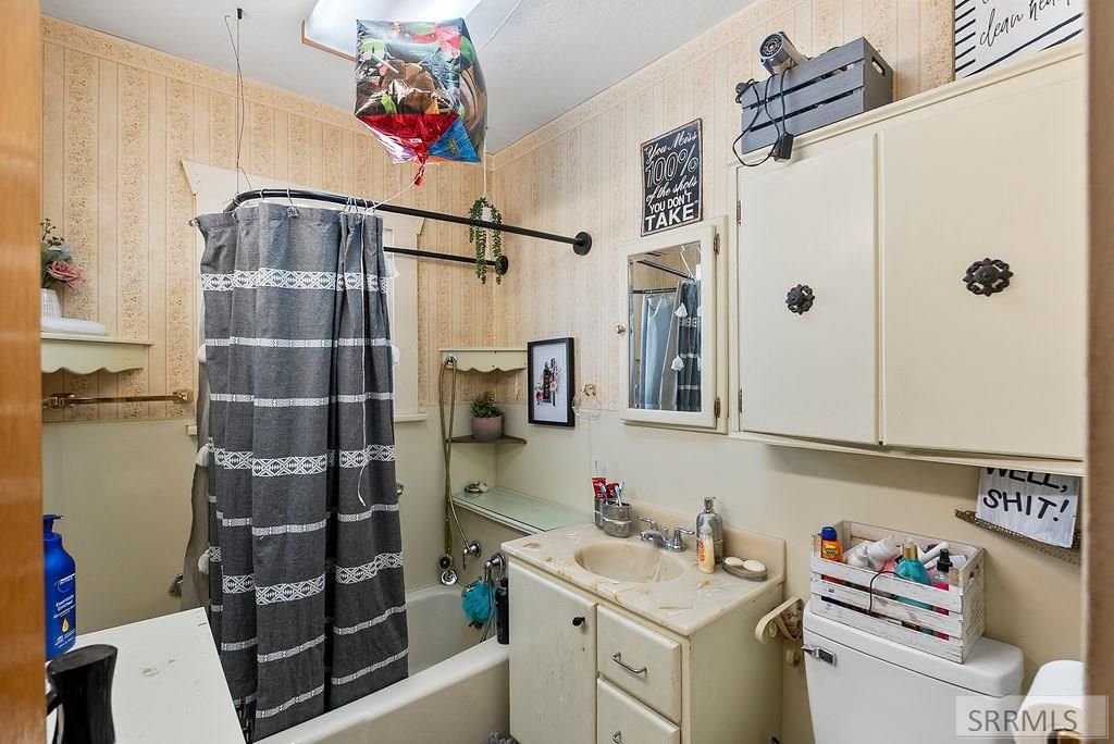 Image 7 of property listing at 1046 E Lander Street, Pocatello, ID 83201