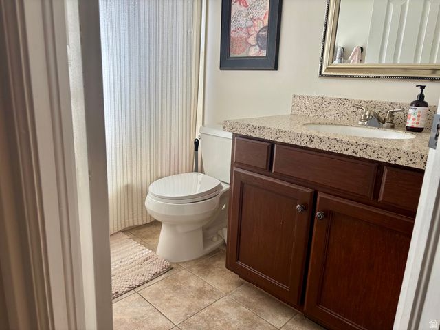 298 W MUTTON HOLLOW RD, Kaysville, UT 84037
