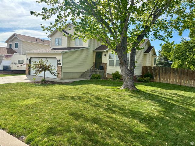 298 W MUTTON HOLLOW RD, Kaysville, UT 84037