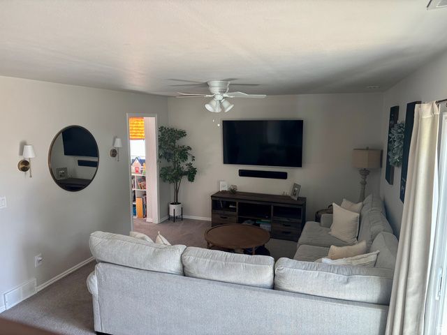 298 W MUTTON HOLLOW RD, Kaysville, UT 84037