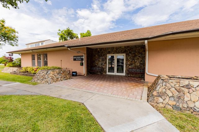 2811 Somerset Drive 412, Lauderdale Lakes, FL 33311