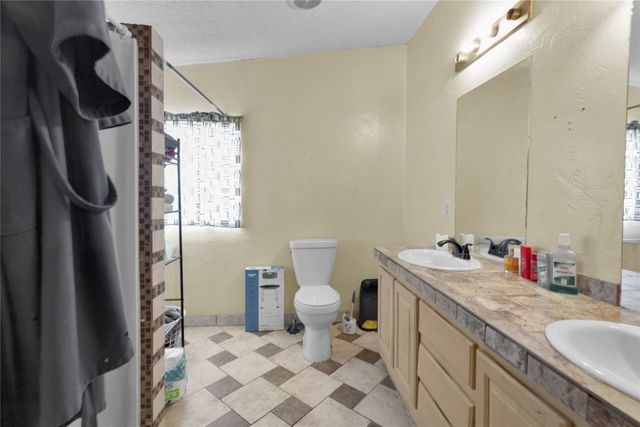 2001 Fm 1182, Ennis, TX 75119