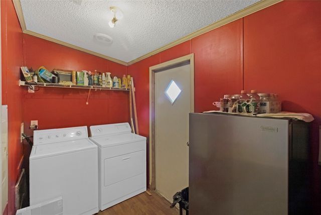 2001 Fm 1182, Ennis, TX 75119