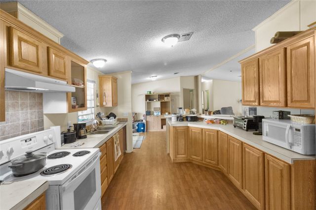2001 Fm 1182, Ennis, TX 75119