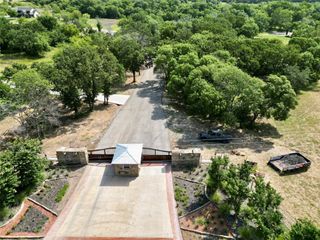 1007 Woodland Road, Weatherford, TX 76088