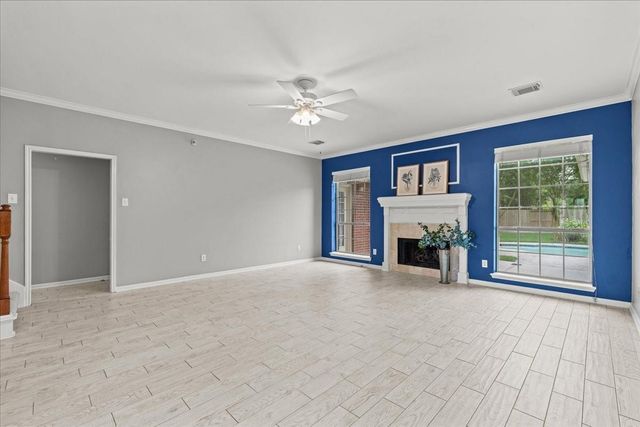 3010 Peekskill Court, Pearland, TX 77584