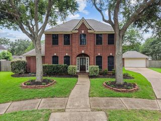 3010 Peekskill Court, Pearland, TX 77584