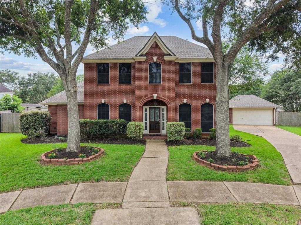 3010 Peekskill Court, Pearland, TX 77584